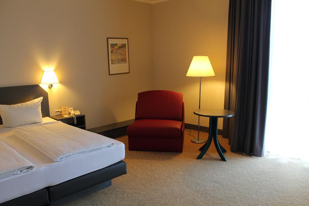 Hotel Woerth Worth an der Isar Ngoại thất bức ảnh